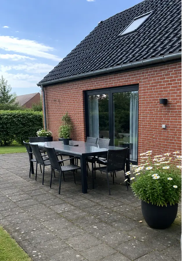 Før: Betonfliser på terrasse